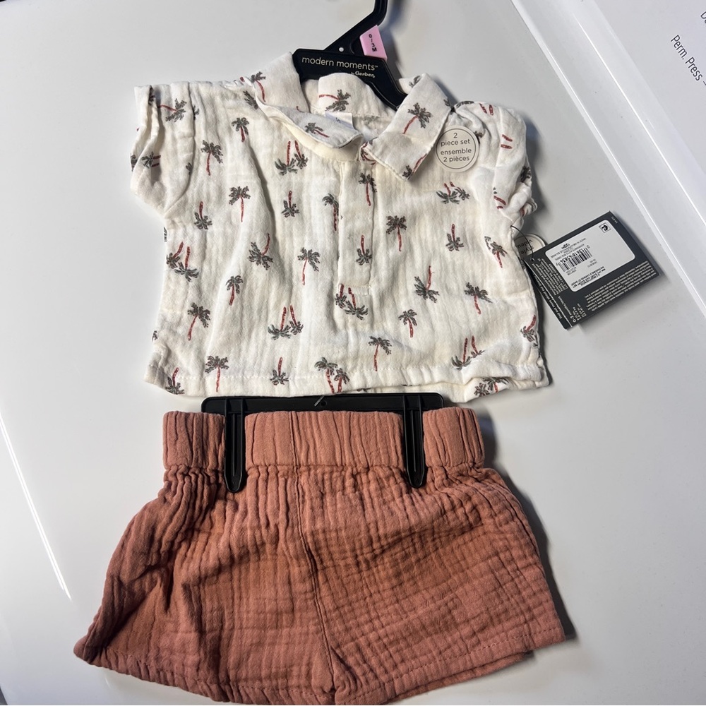 3/$25 Baby Girl 0-3m NWT
